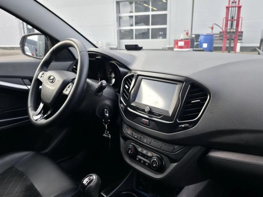 Lada (ВАЗ) Vesta I Санкт-Петербург  - изображение 3