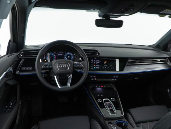 Audi A3 IV (8Y) Рестайлинг с пробегом 2026 года, цена 4 050 000 рублей, 39 км, хэтчбек, Автокод Объявления