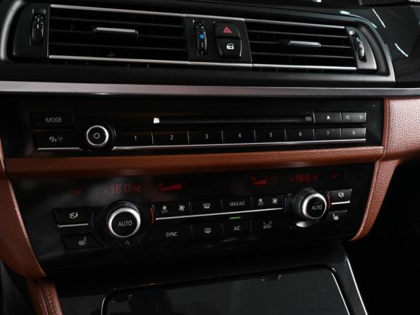 BMW 5 серии VI (F10/F11/F07) Рестайлинг с пробегом 2013 года, цена 1 929 000 рублей, 193066 км, седан, Автокод Объявления