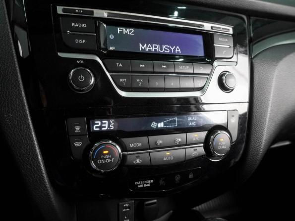 Nissan Qashqai II с пробегом 2018 года, цена 1 439 000 рублей, 164458 км, внедорожник, Автокод Объявления