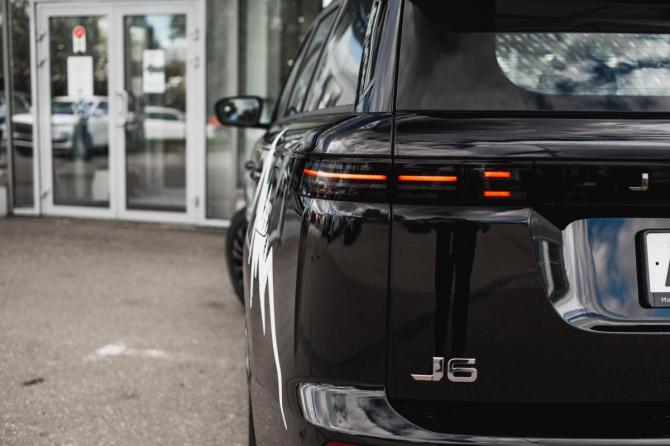 Jaecoo J6 с пробегом 2025 года, цена 2 300 000 рублей, 1554 км, внедорожник, Автокод Объявления