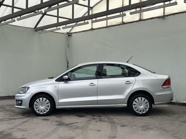 Volkswagen Polo V Рестайлинг с пробегом 2016 года, цена 991 000 рублей, 115250 км, седан, Автокод Объявления