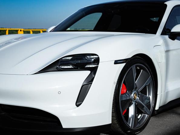 Porsche Taycan I с пробегом 2020 года, цена 7 890 000 рублей, 35477 км, седан, Автокод Объявления