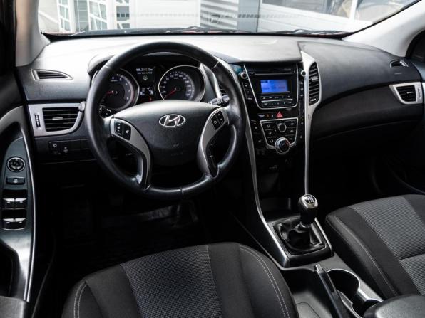 Hyundai i30 II с пробегом 2012 года, цена 735 000 рублей, 206210 км, универсал, Автокод Объявления