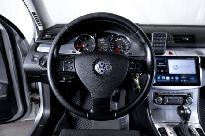 Volkswagen Passat B6 с пробегом 2009 года, цена 699 000 рублей, 370702 км, универсал, Автокод Объявления