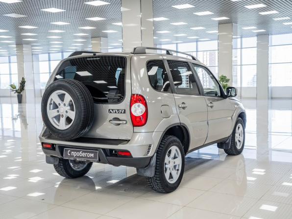 Chevrolet Niva I Рестайлинг с пробегом 2016 года, цена 647 000 рублей, 90819 км, внедорожник, Автокод Объявления
