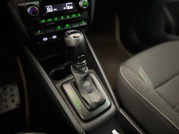 Skoda Rapid II с пробегом 2021 года, цена 1 560 000 рублей, 83869 км, лифтбек, Автокод Объявления