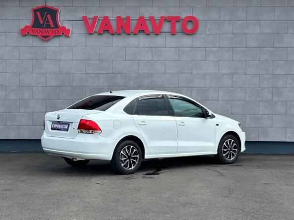 Volkswagen Polo V с пробегом 2014 года, цена 740 000 рублей, 199189 км, седан, Автокод Объявления