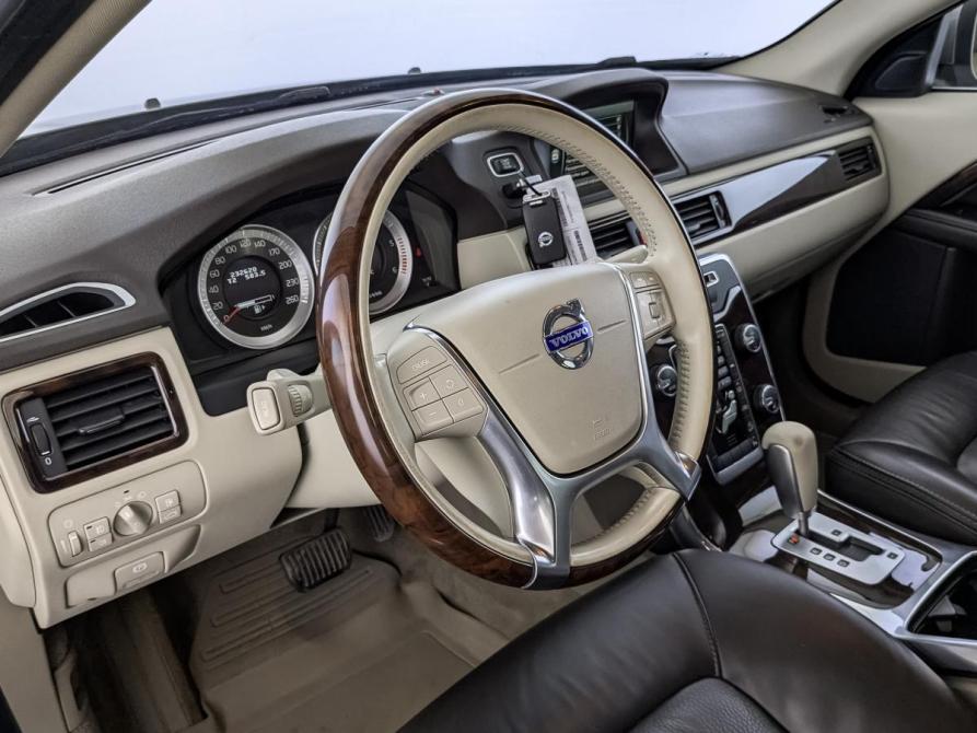 Volvo XC70 II Москва  - изображение 15