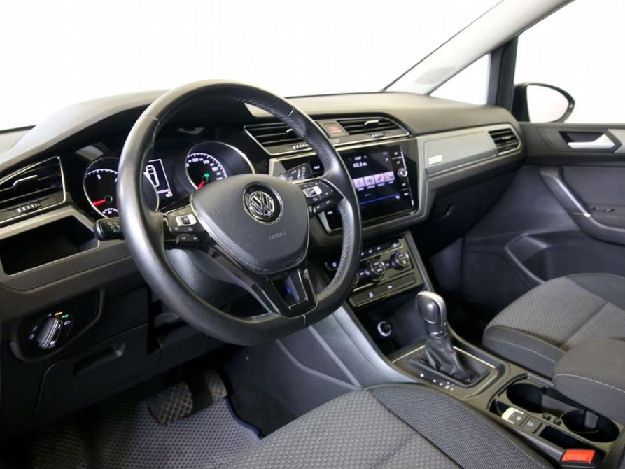 Volkswagen Touran II Санкт-Петербург  - изображение 17