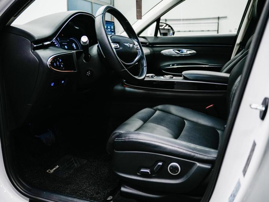 Genesis GV70 I Красноярск  - изображение 20