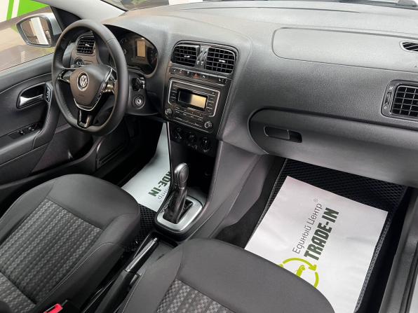 Volkswagen Polo V Рестайлинг с пробегом 2016 года, цена 1 095 000 рублей, 182425 км, седан, Автокод Объявления