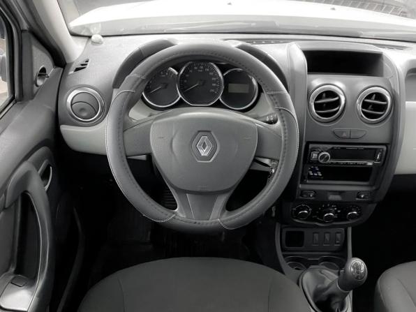 Renault Duster I Рестайлинг с пробегом 2017 года, цена 909 000 рублей, 241620 км, внедорожник, Автокод Объявления