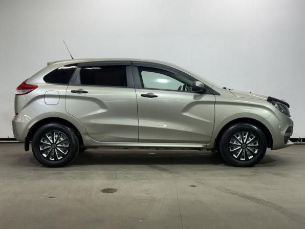 Lada (ВАЗ) XRAY I с пробегом 2018 года, цена 700 000 рублей, 102985 км, хэтчбек, Автокод Объявления