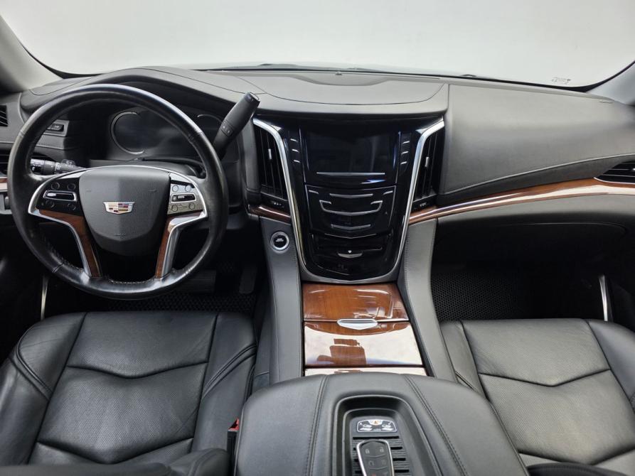 Cadillac Escalade IV Москва  - изображение 12