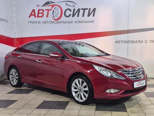 Hyundai Sonata VI (YF) с пробегом 2010 года, цена 1 355 000 рублей, 179000 км, седан, Автокод Объявления