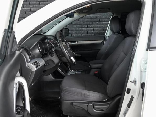 Kia Sorento II с пробегом 2012 года, цена 1 600 000 рублей, 228209 км, внедорожник, Автокод Объявления