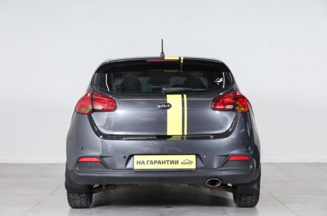 Kia Ceed II с пробегом 2012 года, цена 1 099 000 рублей, 81750 км, хэтчбек, Автокод Объявления