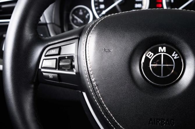 BMW 5 серии VI (F10/F11/F07) с пробегом 2012 года, цена 2 129 000 рублей, 331659 км, седан, Автокод Объявления