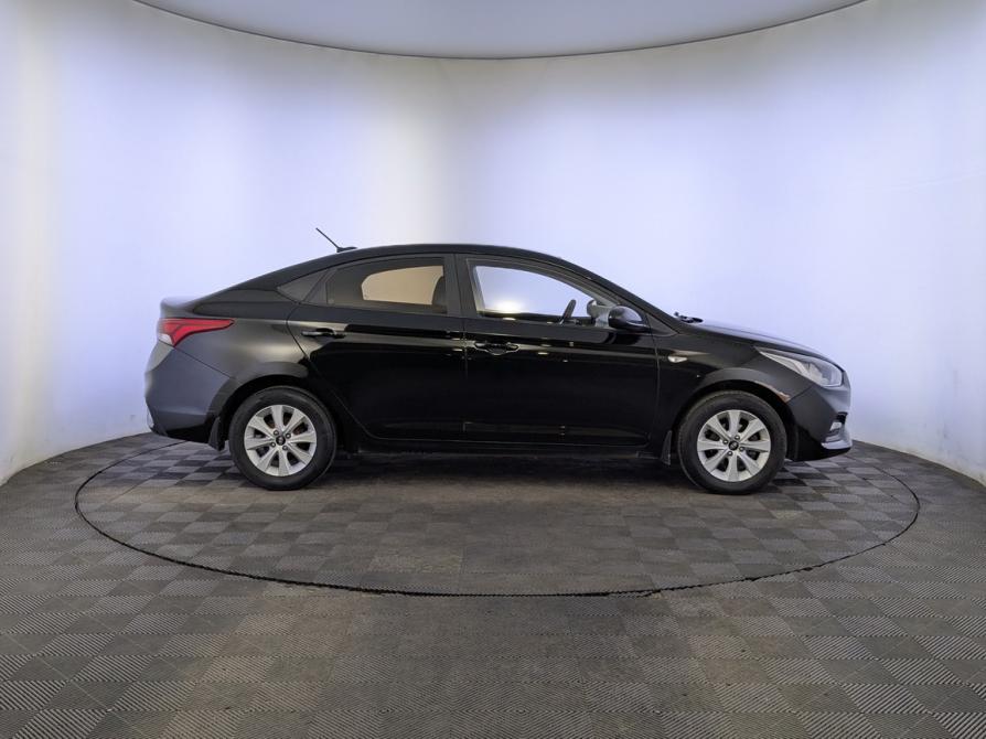 Hyundai Solaris II Москва  - изображение 4