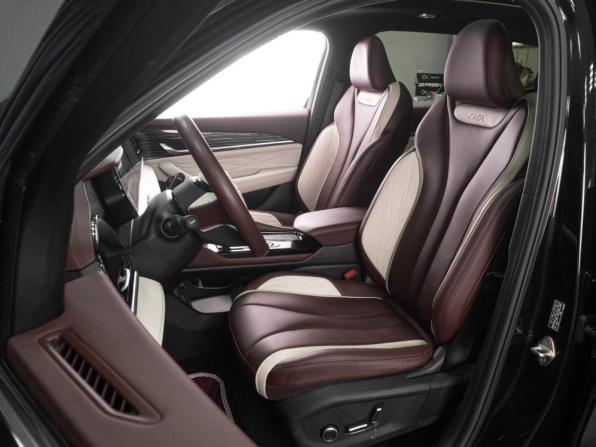 Geely Monjaro I с пробегом 2023 года, цена 3 800 000 рублей, 21744 км, внедорожник, Автокод Объявления