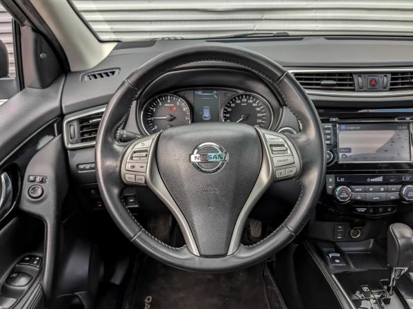 Nissan Qashqai II с пробегом 2015 года, цена 1 685 000 рублей, 110446 км, внедорожник, Автокод Объявления