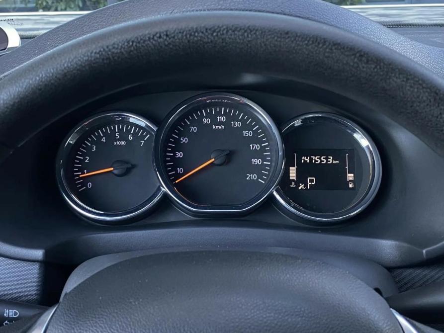 Renault Logan II Рестайлинг Сочи  - изображение 11