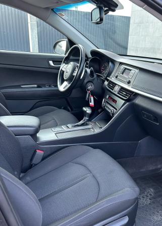 Kia Optima IV Рестайлинг с пробегом 2019 года, цена 2 210 000 рублей, 75754 км, седан, Автокод Объявления