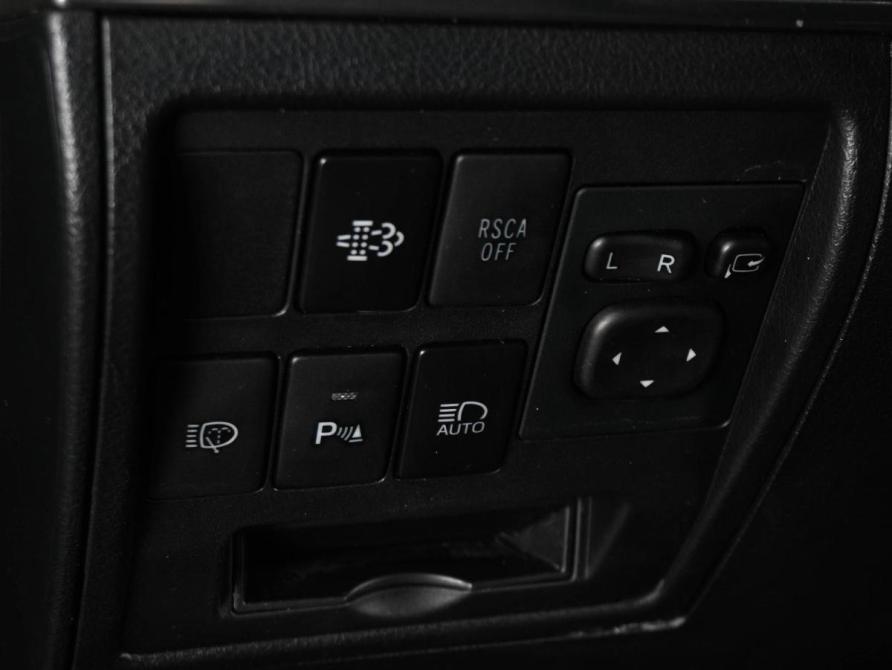 Toyota Land Cruiser 200 Series Рестайлинг 2 Ростов-на-Дону  - изображение 21