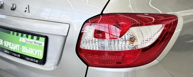 Lada (ВАЗ) Granta I Рестайлинг с пробегом 2022 года, цена 899 000 рублей, 63100 км, хэтчбек, Автокод Объявления