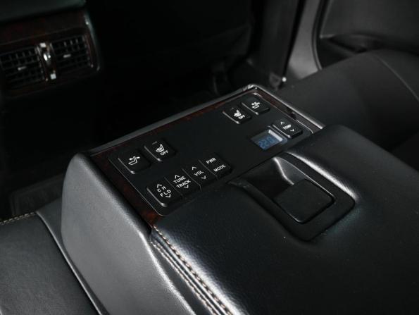 Toyota Camry VII (XV50) Рестайлинг с пробегом 2017 года, цена 2 149 000 рублей, 218854 км, седан, Автокод Объявления