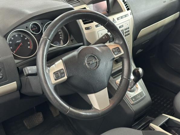 Opel Zafira B с пробегом 2008 года, цена 597 000 рублей, 171200 км, компактвэн, Автокод Объявления