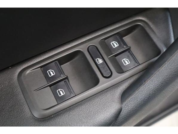 Skoda Yeti I Рестайлинг с пробегом 2017 года, цена 1 224 000 рублей, 179088 км, внедорожник, Автокод Объявления
