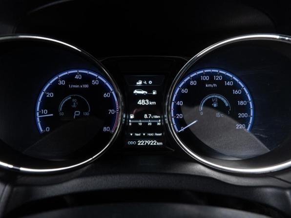 Hyundai ix35 I Рестайлинг с пробегом 2014 года, цена 1 390 000 рублей, 227922 км, внедорожник, Автокод Объявления