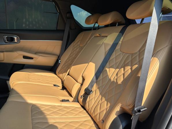 Kia Sorento IV с пробегом 2022 года, цена 3 645 000 рублей, 93000 км, внедорожник, Автокод Объявления