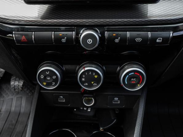 Lada (ВАЗ) Vesta I Рестайлинг (NG) с пробегом 2024 года, цена 1 590 000 рублей, 44679 км, седан, Автокод Объявления