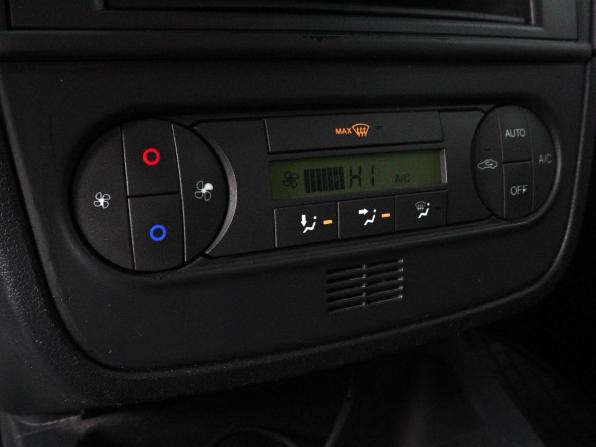 Ford Fiesta Mk5 с пробегом 2006 года, цена 359 000 рублей, 240677 км, хэтчбек, Автокод Объявления