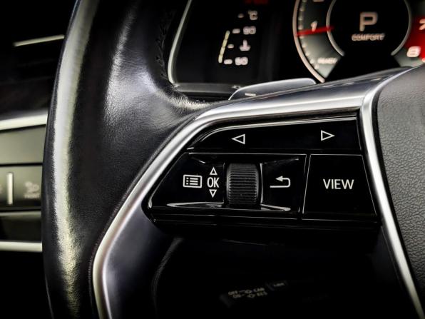 Audi A6 V (C8) с пробегом 2021 года, цена 4 250 000 рублей, 91465 км, седан, Автокод Объявления
