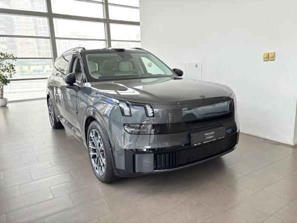Lynk &amp; Co 900 с пробегом 2026 года, цена 8 350 000 рублей, 45 км, внедорожник, Автокод Объявления