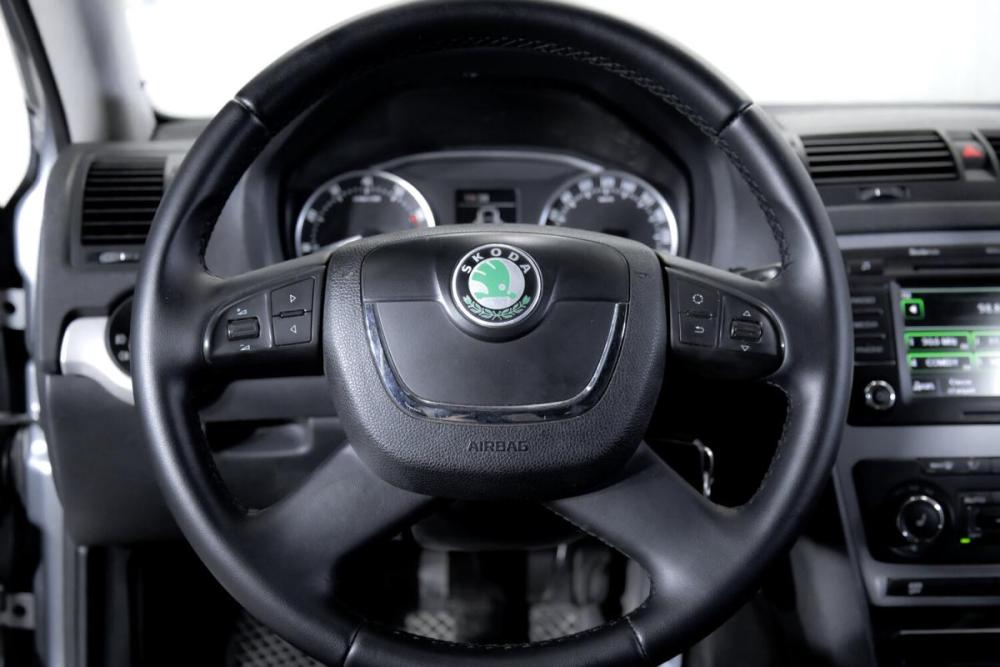 Skoda Octavia II (A5) Рестайлинг Тюмень  - изображение 15