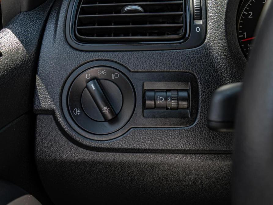 Volkswagen Polo V Краснодар  - изображение 16