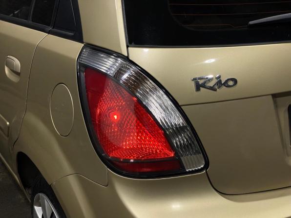 Kia Rio II Рестайлинг с пробегом 2009 года, цена 600 000 рублей, 138514 км, хэтчбек, Автокод Объявления