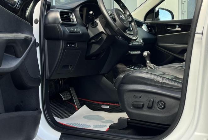 Kia Sorento III Prime с пробегом 2016 года, цена 2 240 000 рублей, 141100 км, внедорожник, Автокод Объявления