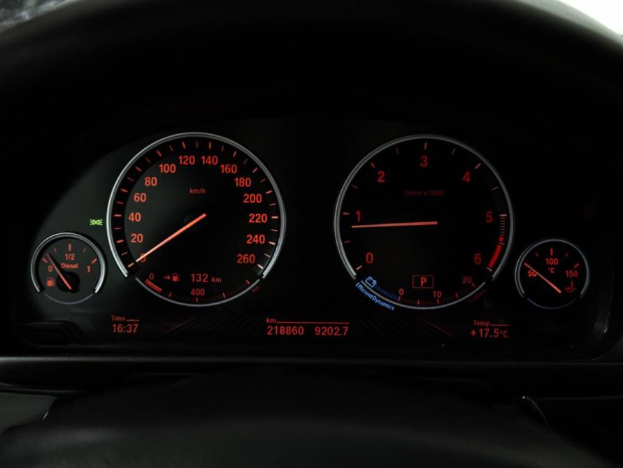 BMW 5 серии VI (F10/F11/F07) Рестайлинг Санкт-Петербург  - изображение 12
