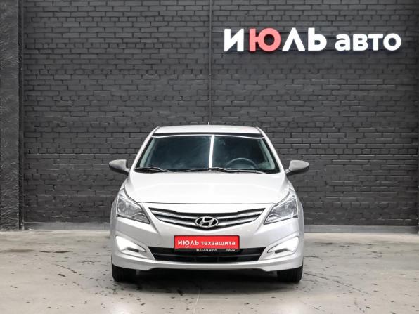 Hyundai Solaris I Рестайлинг с пробегом 2015 года, цена 1 200 000 рублей, 101657 км, седан, Автокод Объявления