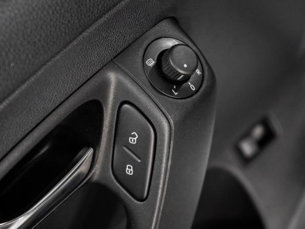 Volkswagen Polo V Рестайлинг с пробегом 2017 года, цена 1 149 500 рублей, 89219 км, седан, Автокод Объявления