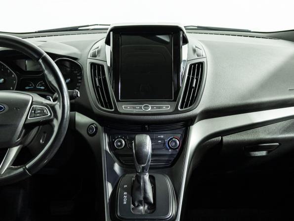 Ford Kuga II Рестайлинг с пробегом 2018 года, цена 1 499 700 рублей, 180354 км, внедорожник, Автокод Объявления