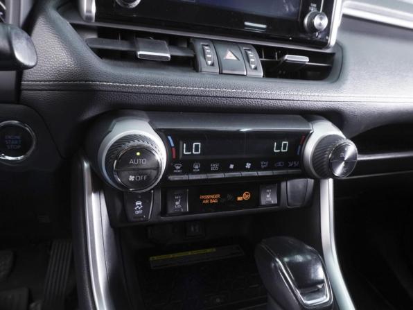 Toyota RAV4 V (XA50) с пробегом 2020 года, цена 3 190 000 рублей, 96093 км, внедорожник, Автокод Объявления