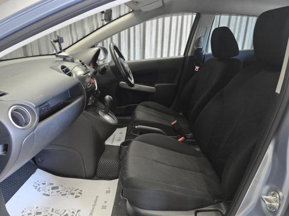 Mazda Demio III (DE) с пробегом 2013 года, цена 755 000 рублей, 111600 км, хэтчбек, Автокод Объявления