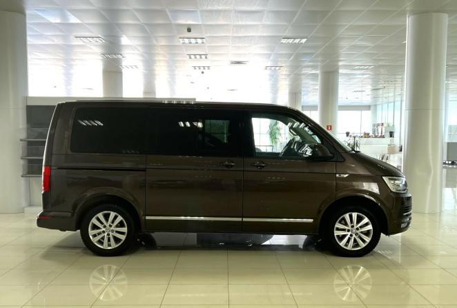 Volkswagen Multivan T6 с пробегом 2015 года, цена 2 860 000 рублей, 175974 км, минивэн, Автокод Объявления